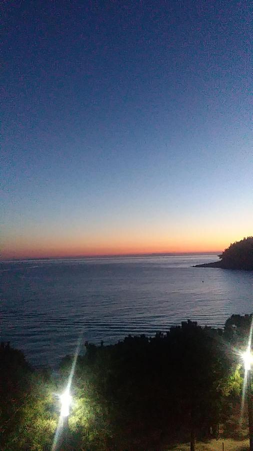 City Hostel Himare Exterior foto
