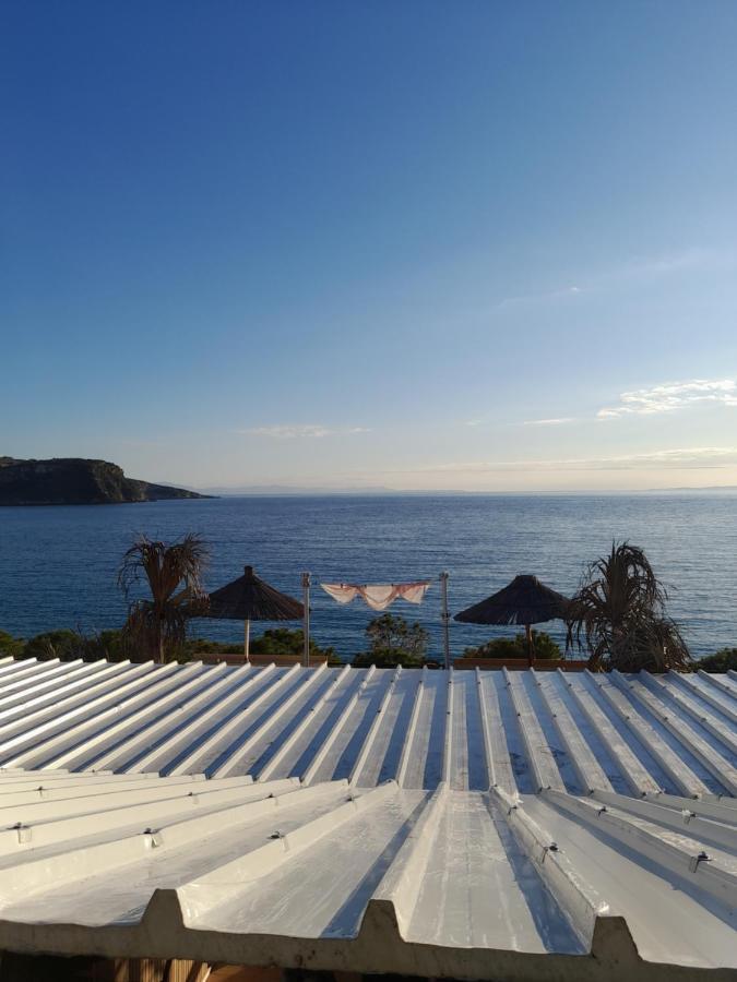 City Hostel Himare Exterior foto
